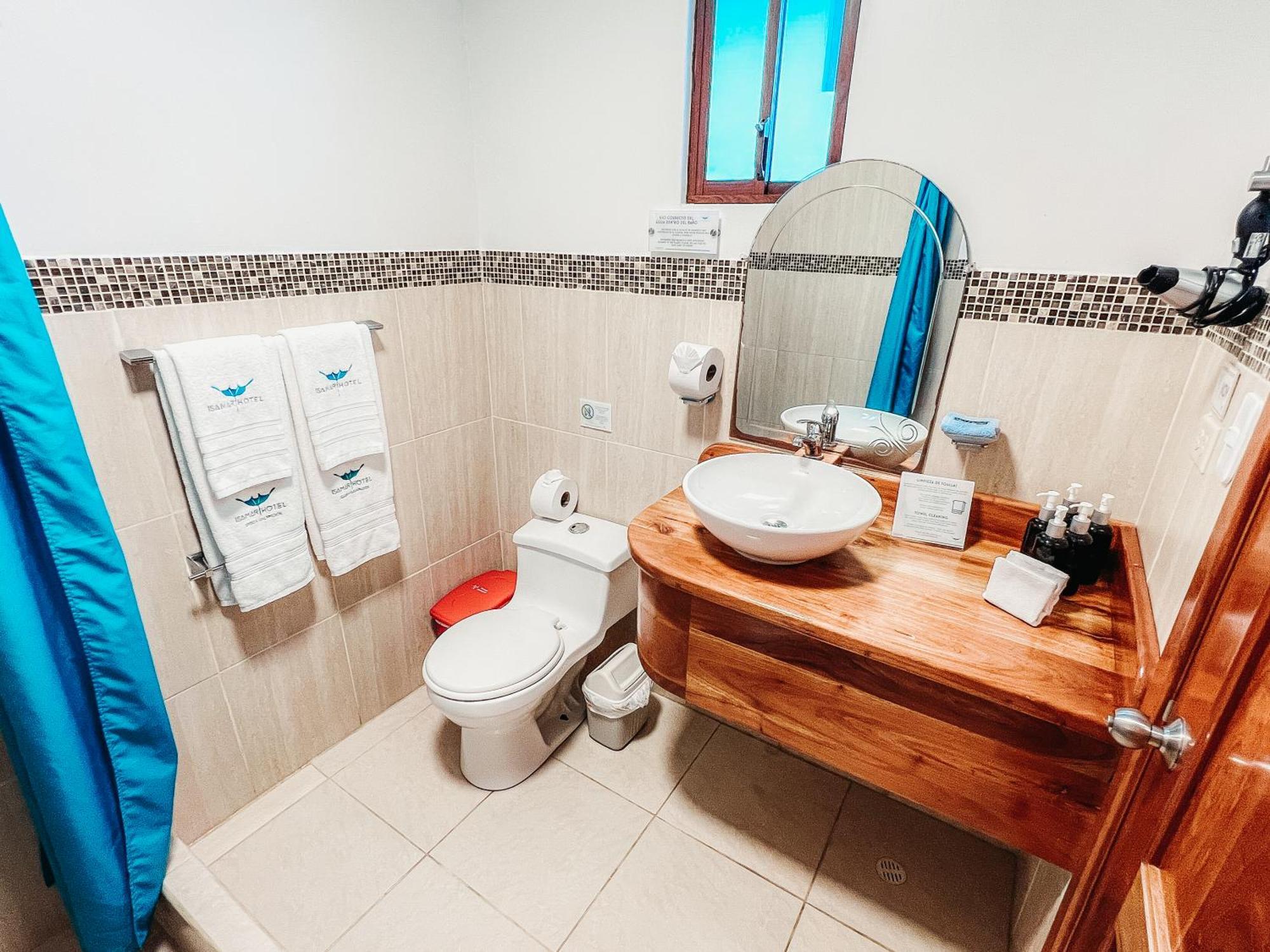 Isamar Hotel Puerto Villamil Dış mekan fotoğraf