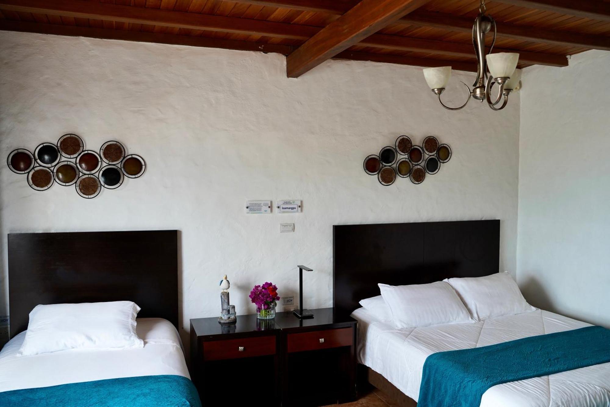 Isamar Hotel Puerto Villamil Dış mekan fotoğraf