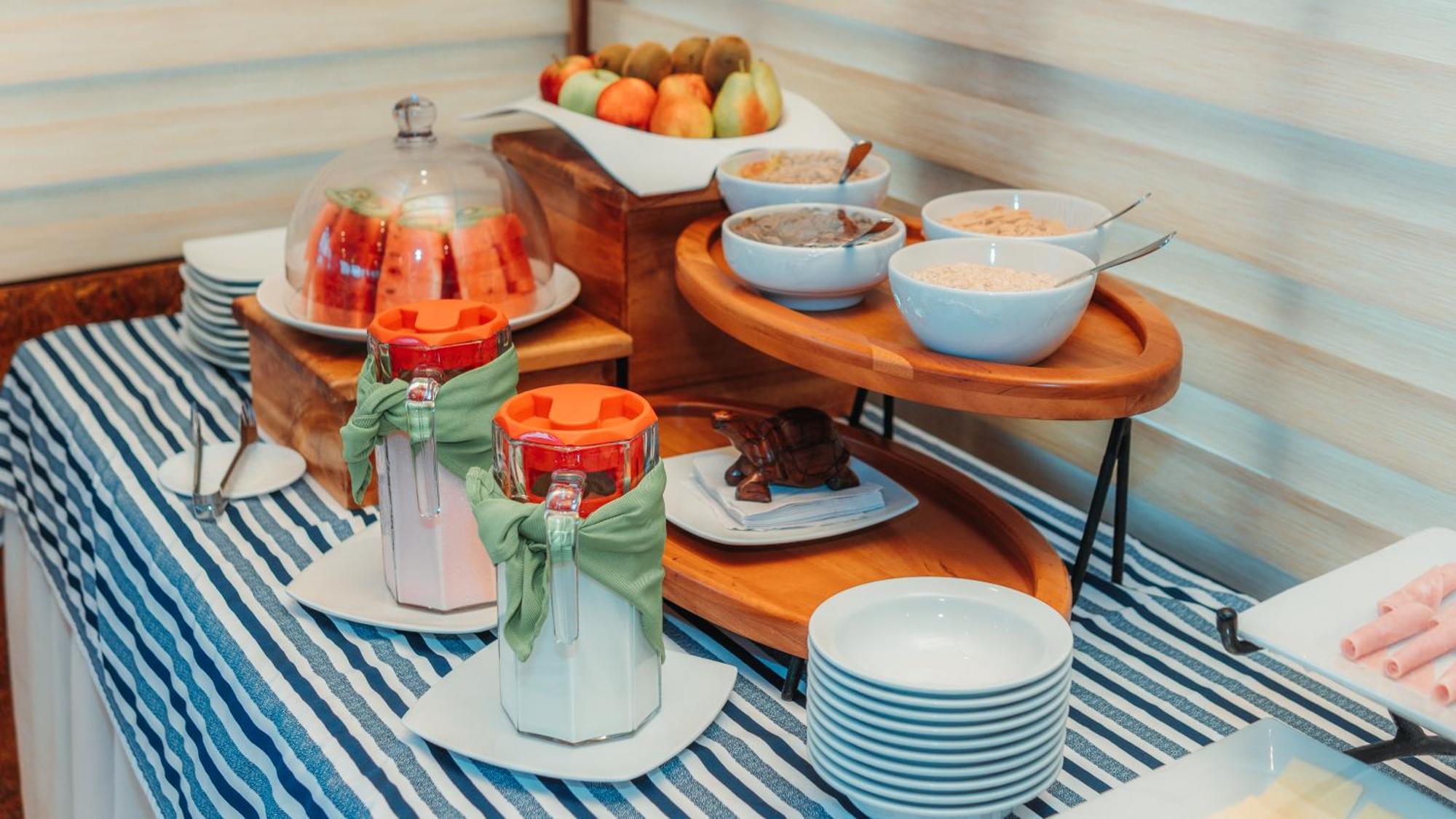 Isamar Hotel Puerto Villamil Dış mekan fotoğraf