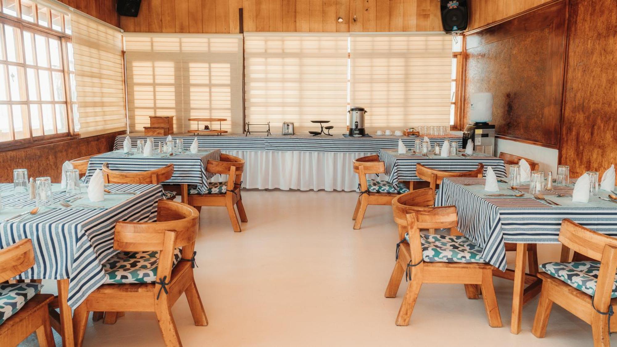 Isamar Hotel Puerto Villamil Dış mekan fotoğraf